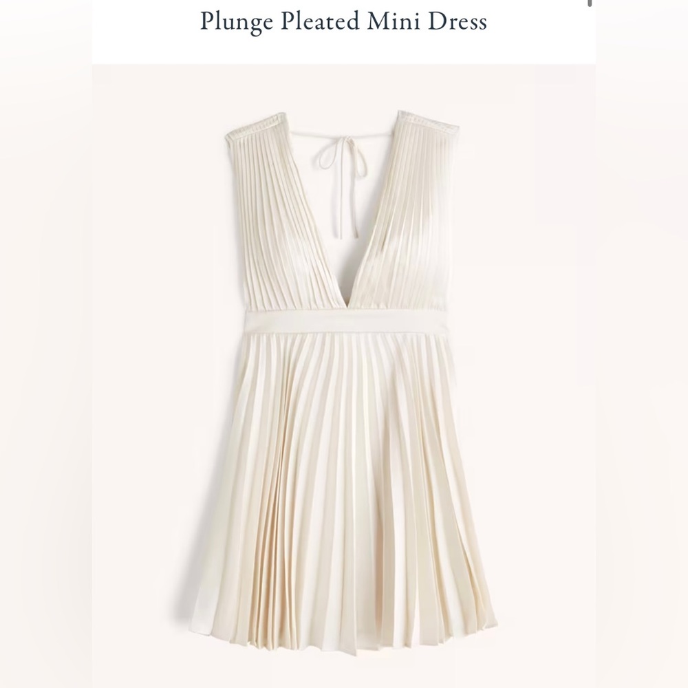 Abercrombie & Fitch Pleated V-Neck Mini Dress in Ivory Cream